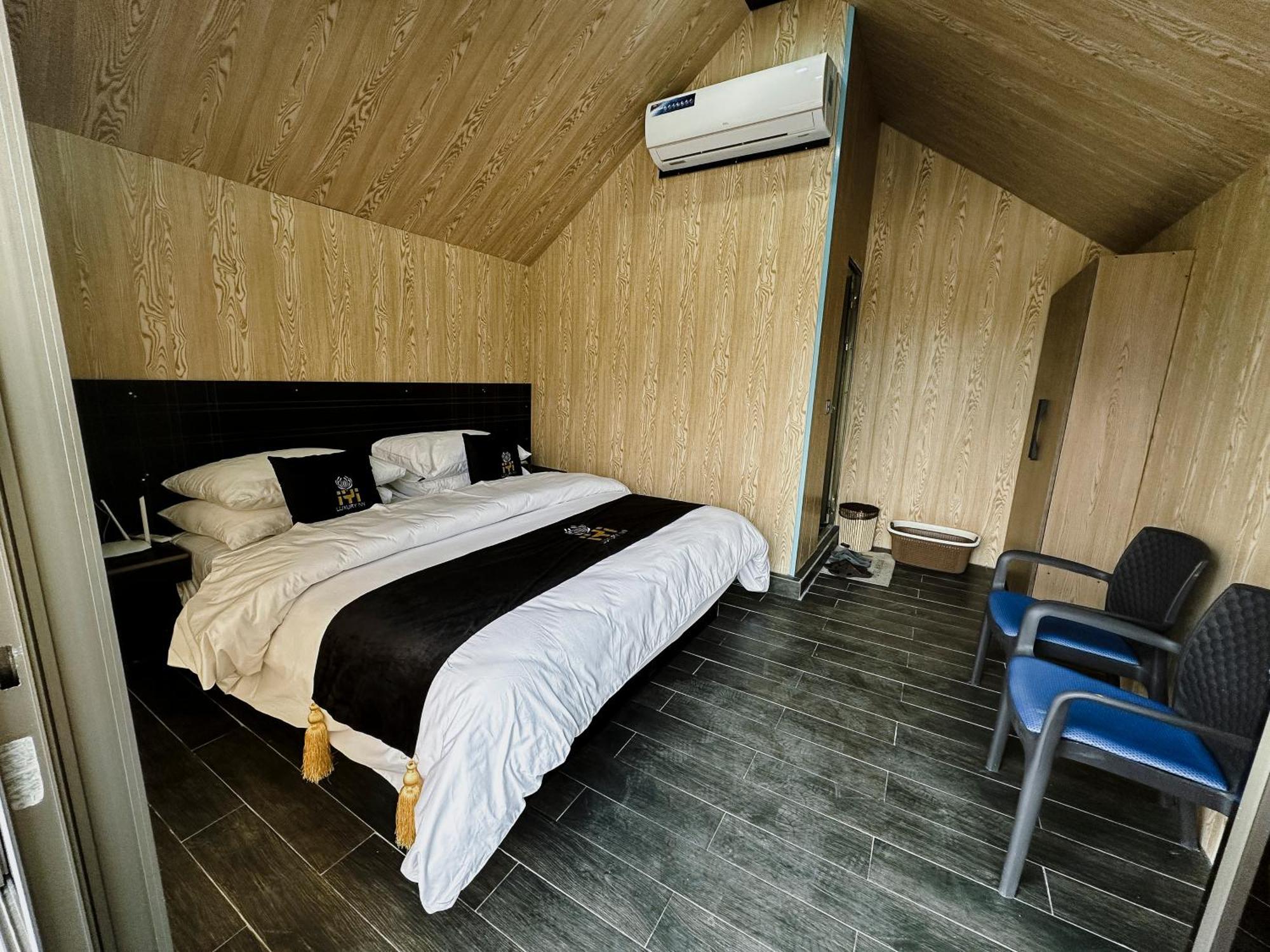 Iyi Luxury Inn Swat Saidu Sharif 外观 照片