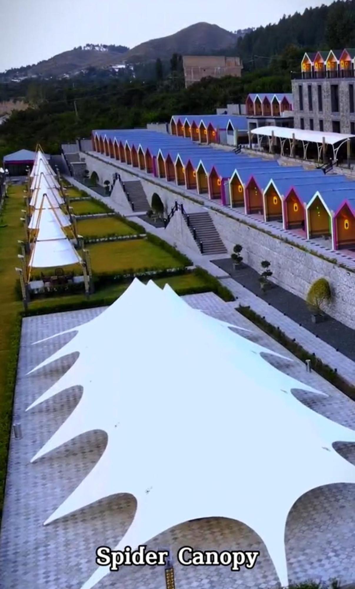 Iyi Luxury Inn Swat Saidu Sharif 外观 照片