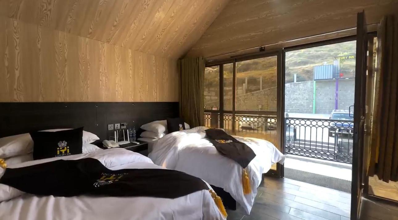 Iyi Luxury Inn Swat Saidu Sharif 外观 照片