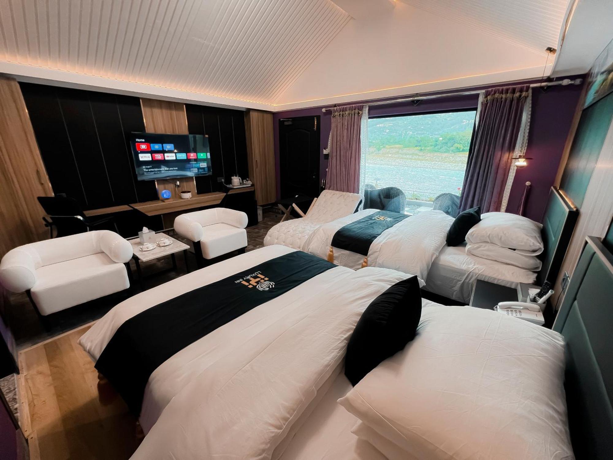 Iyi Luxury Inn Swat Saidu Sharif 外观 照片